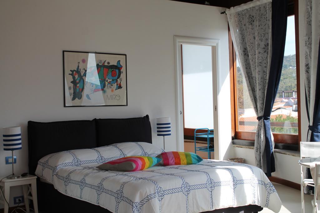 Camera Tripla Standard con Vista Mare